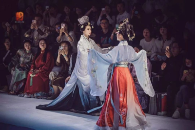 ���������Ļ�����